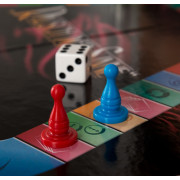 Sansernes Rus Dansk Parspil terning og spille brikker