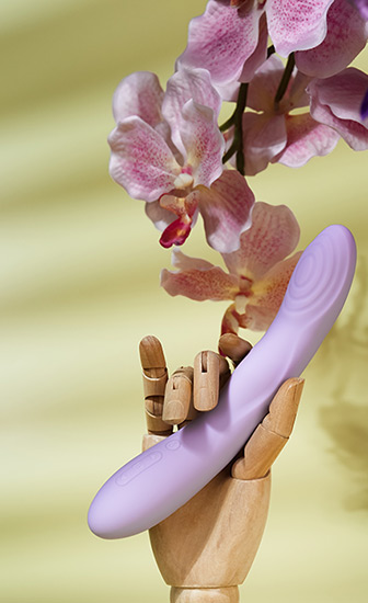 Hvilket materiale skal vibratoren være lavet af ?